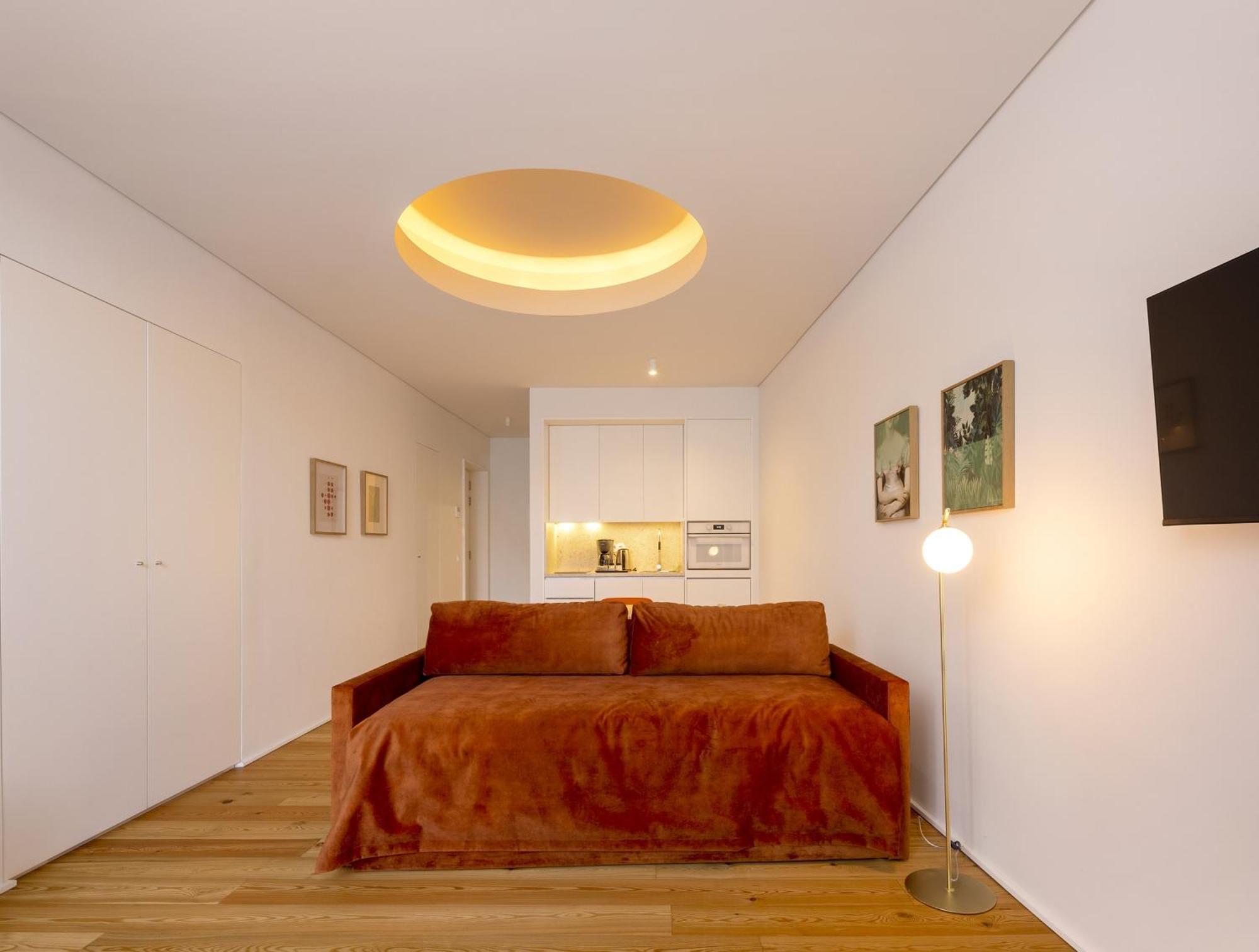 Deluxe Studio with Balcony
